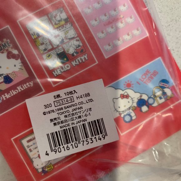 VINTAGE 1998 HELLO KITTY POSTCARD - Picture 3 of 4